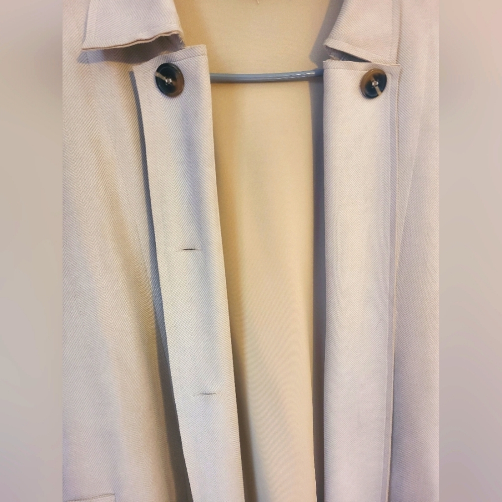 Jacket - Picture 5 of 5